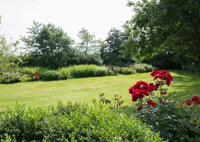 Waldhusen-warft פלוורם